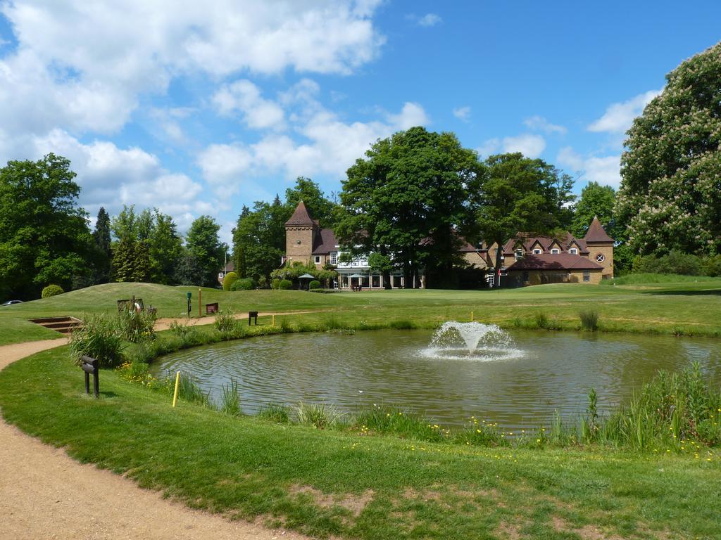Badgemore Park Henley-on-Thames Exterior foto